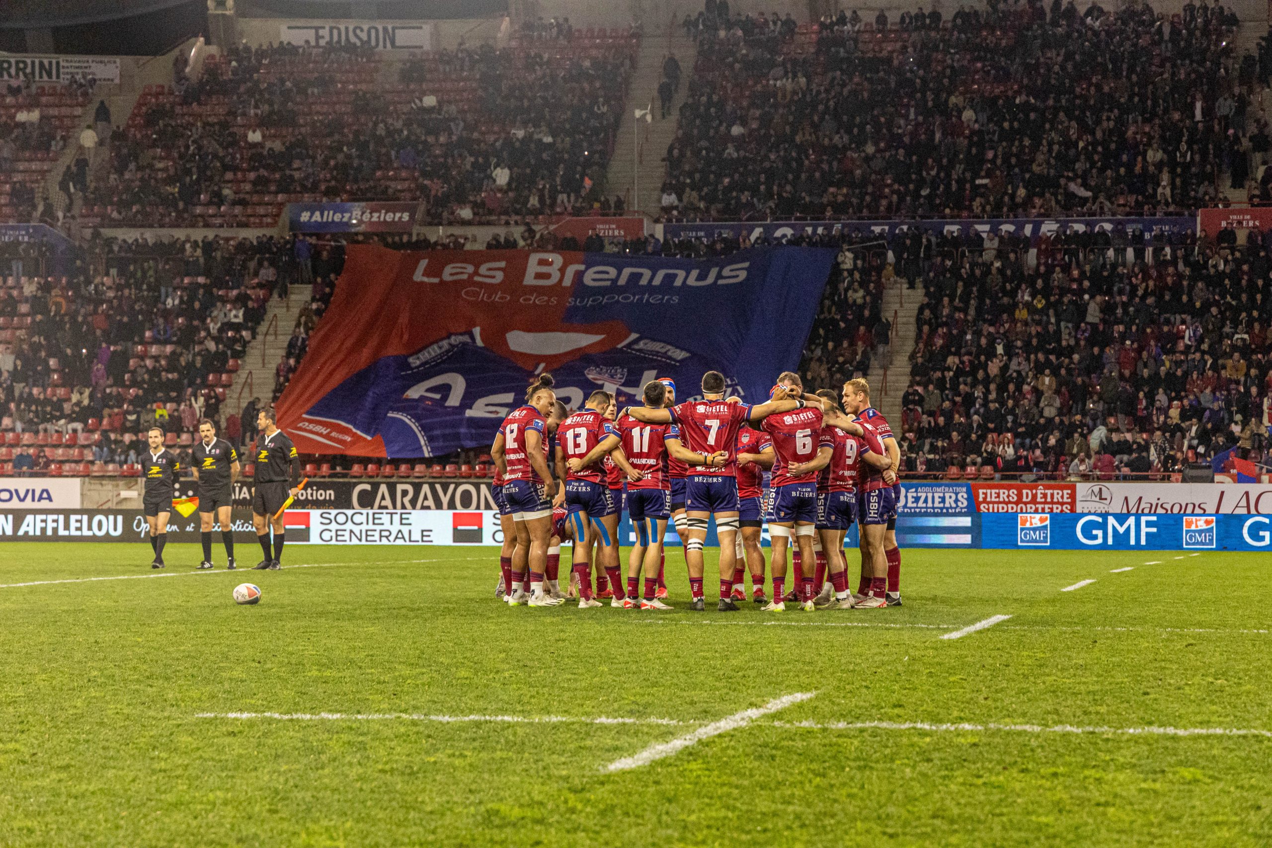 béziers hervat hun thuiswedstrijd tegen toac toulouse, waar spanning en sportiviteit samenkomen voor een onvergetelijke rugby-ervaring.