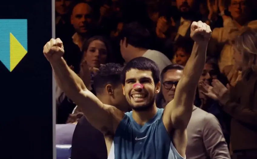 djokovic en alcaraz strijden om een plaats in de halve finales van indian wells, een spannende clash tussen toptenissers staat op het programma.