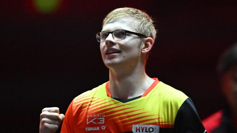 félix lebrun versus de wereldkampioen in de halve finale van de grand smash - een spannende strijd om de titel!